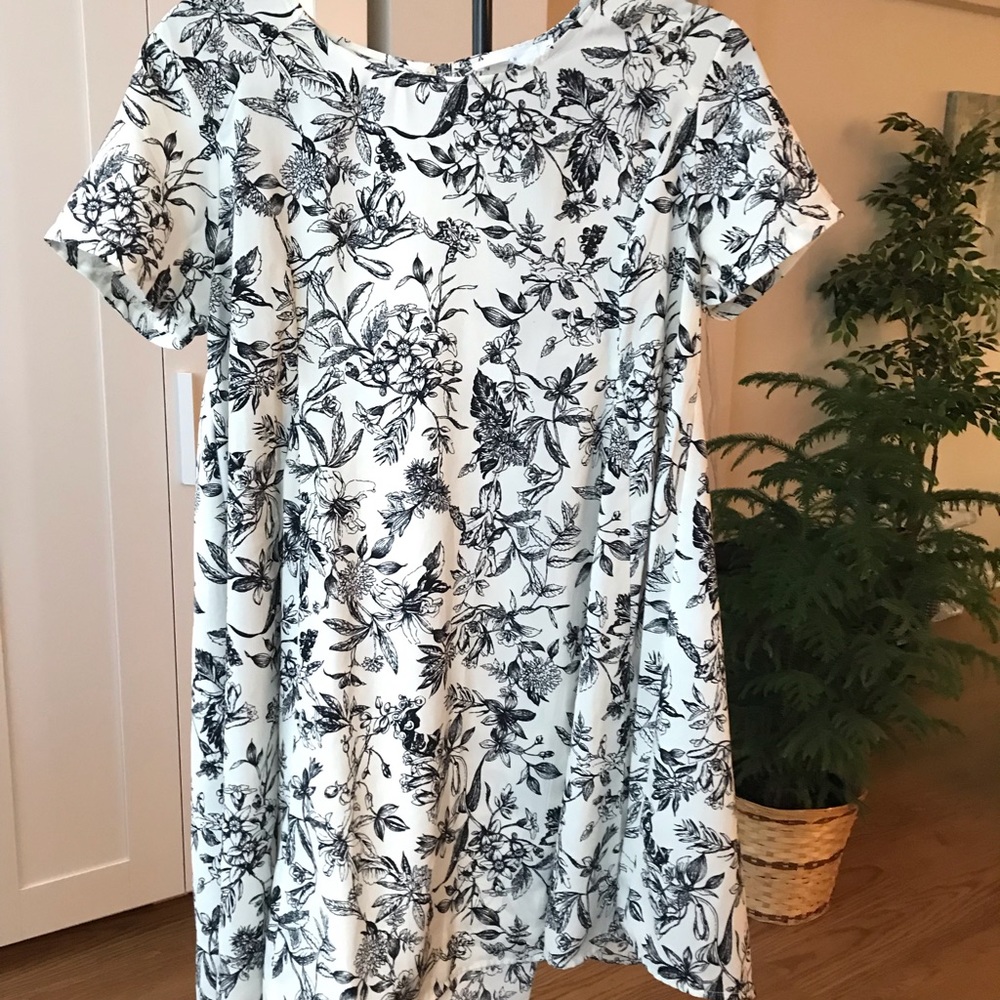 White Floral Nordstrom Dress